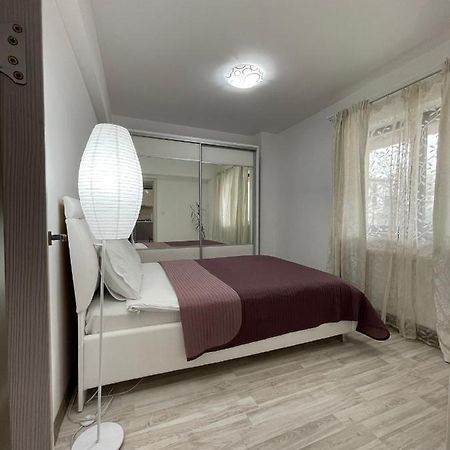 Renting Solutions Iulius Mall Яссы Экстерьер фото