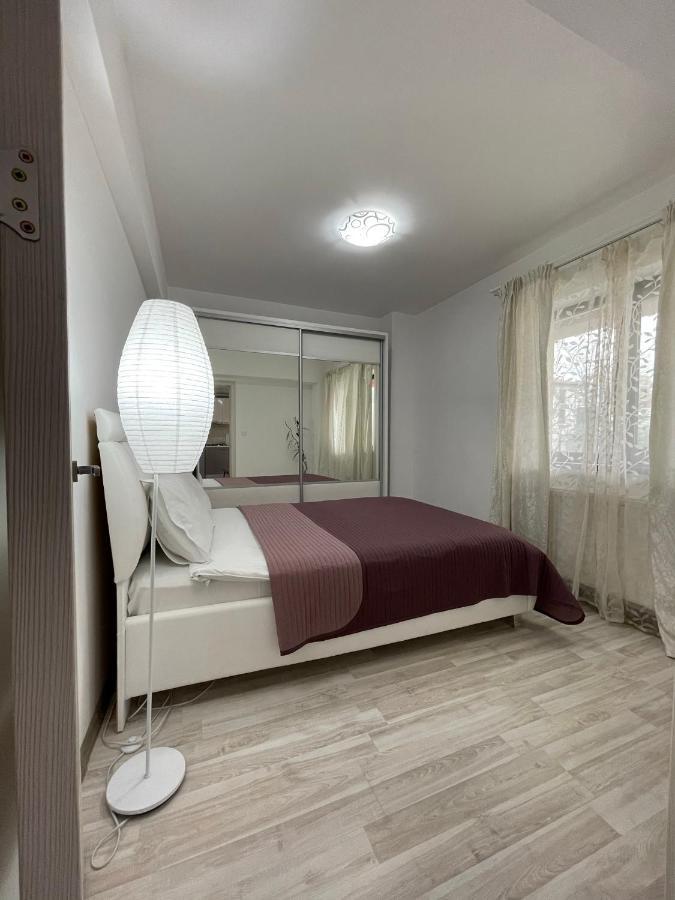 Renting Solutions Iulius Mall Яссы Экстерьер фото
